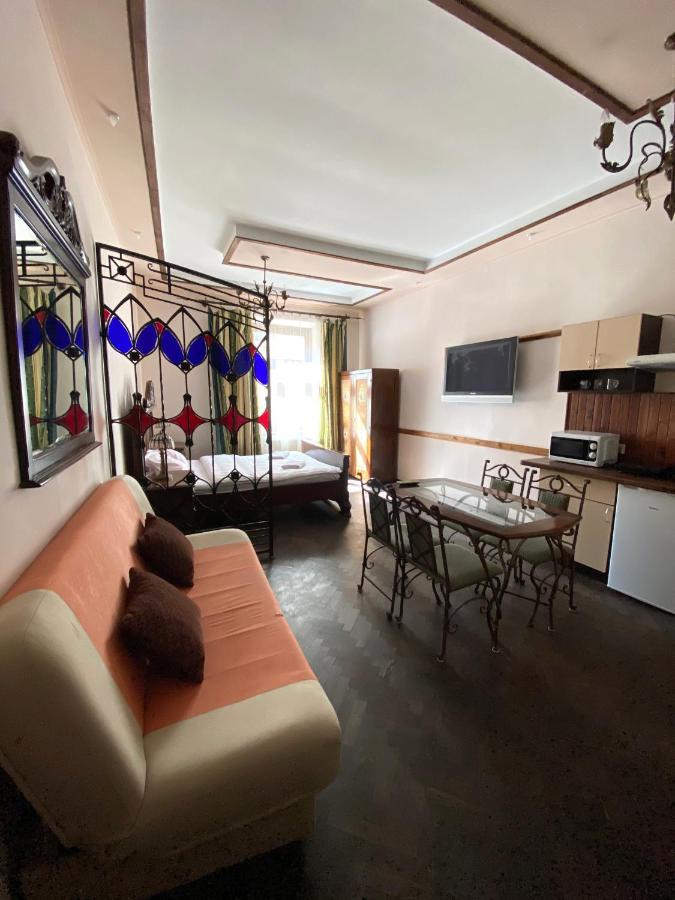 Квартира На Вулиці Лесі Українки 19 Lviv Exterior foto