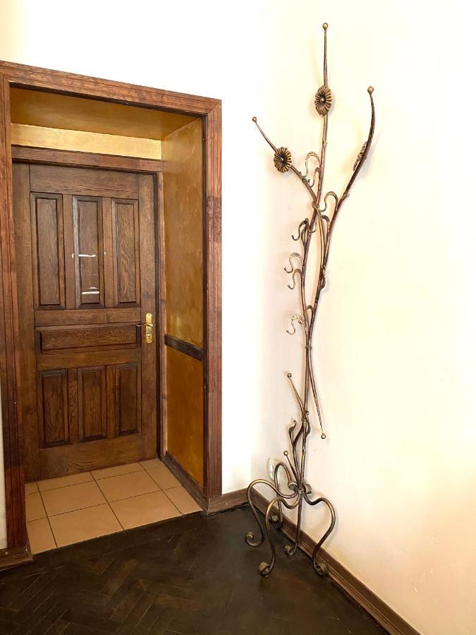 Квартира На Вулиці Лесі Українки 19 Lviv Exterior foto