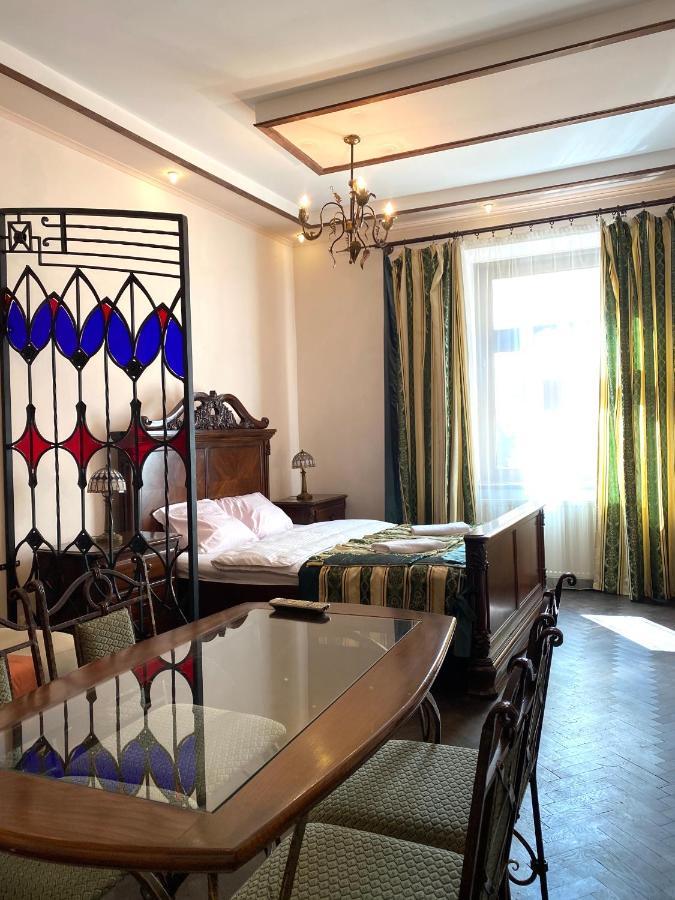Квартира На Вулиці Лесі Українки 19 Lviv Exterior foto